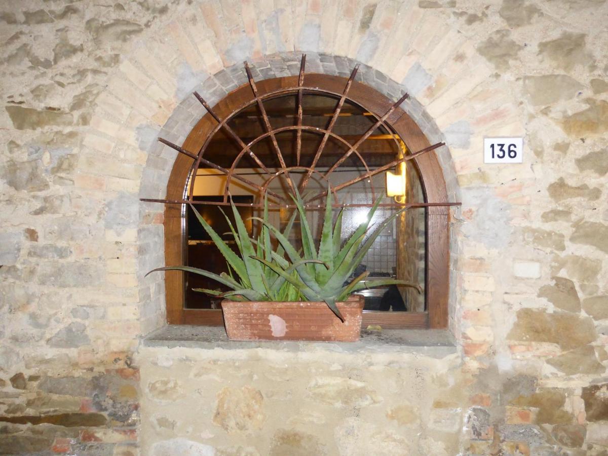 Country House La Casa Paterna Monte Santa Maria Tiberina Exteriör bild
